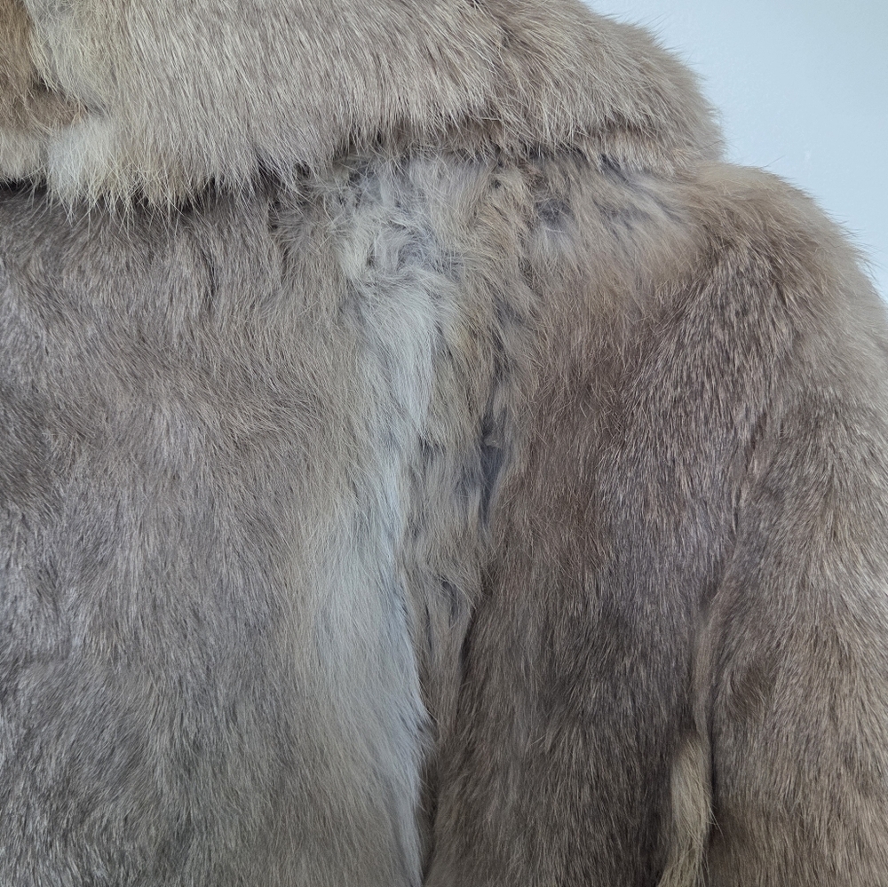 Vintage Opera Genuine Fur Coat – Taupe/Brown Quilted Satin Lining Size Medium - Picture 10 of 16